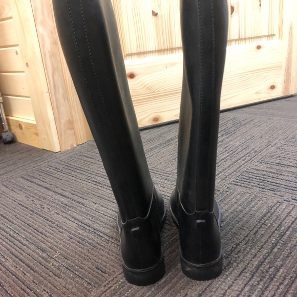 Like new tall English riding boots - Picture 2 of 5